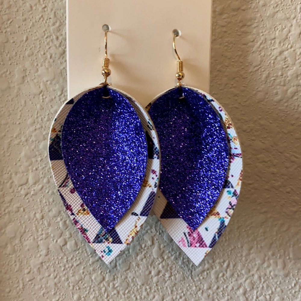 Sparkly purple faux leather earrings! - Picture 2 of 5